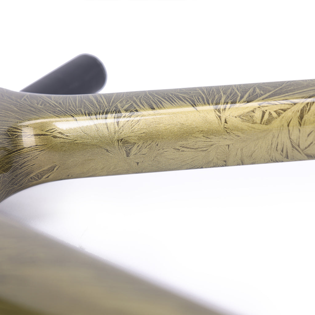 ICAN Graro gravel bike frame in ice crack paintjob